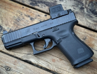 Glock 19 with Holosun 509t